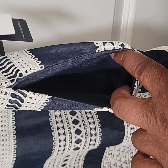 ADRIANNA PAPELL WOMEN'S DENIM FIT AND FLARE INDIGO LACE TRIM DRESS SIZE 6 - Picture 5 of 14